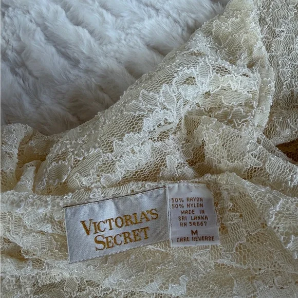 Y2K Vintage Victoria’s Secret Gold Label Lace Slip Dress - Picture 5 of 13